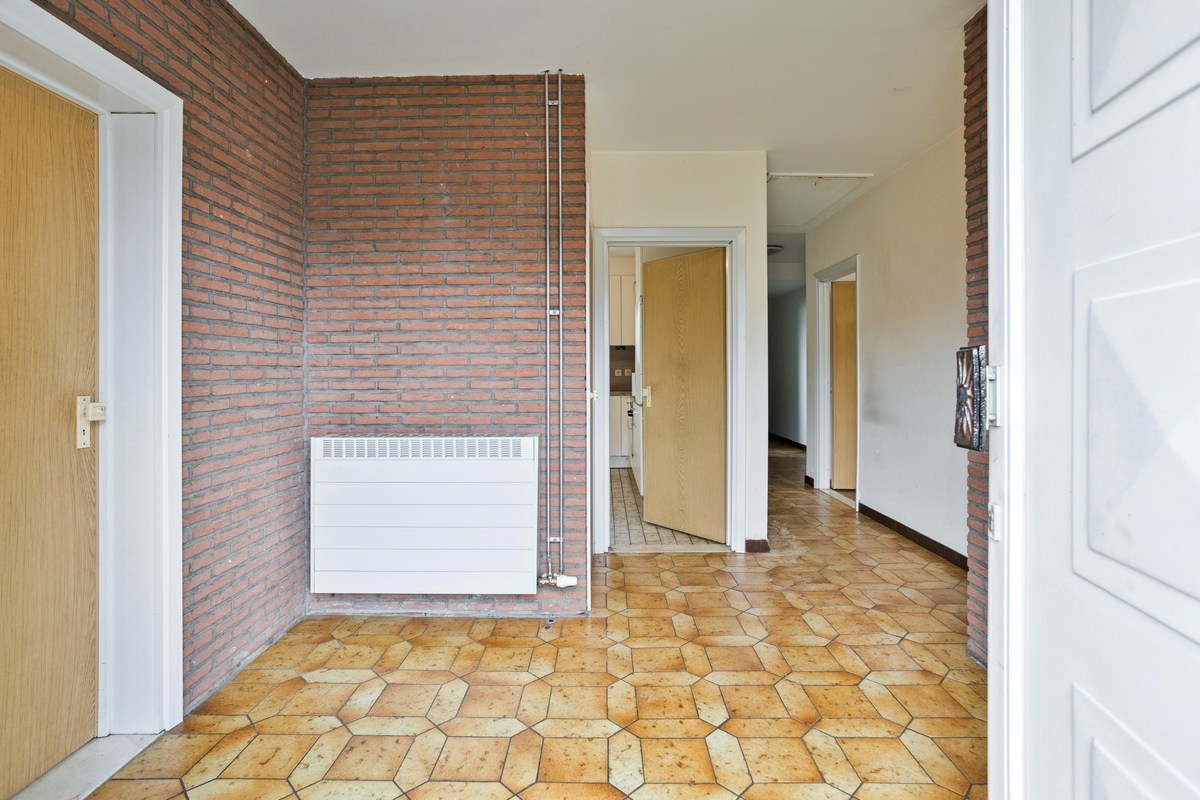 Open bebouwing met 3 slaapkamers, tuin en 2 garages op een perceel van 1108 m² in Haasrode! – EPC 363 kWh/m² - bewoonbare opp. 196 m² 