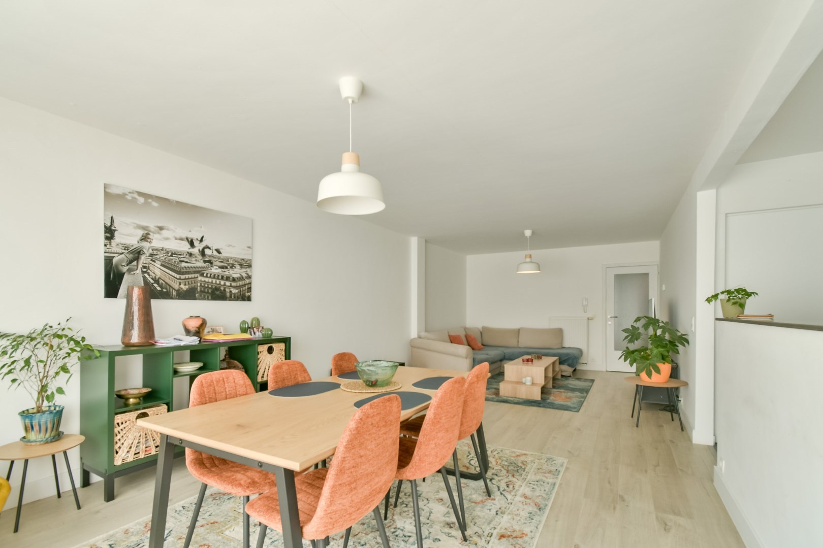 Instapklaar en lichtrijk appartement in centrum Torhout! 