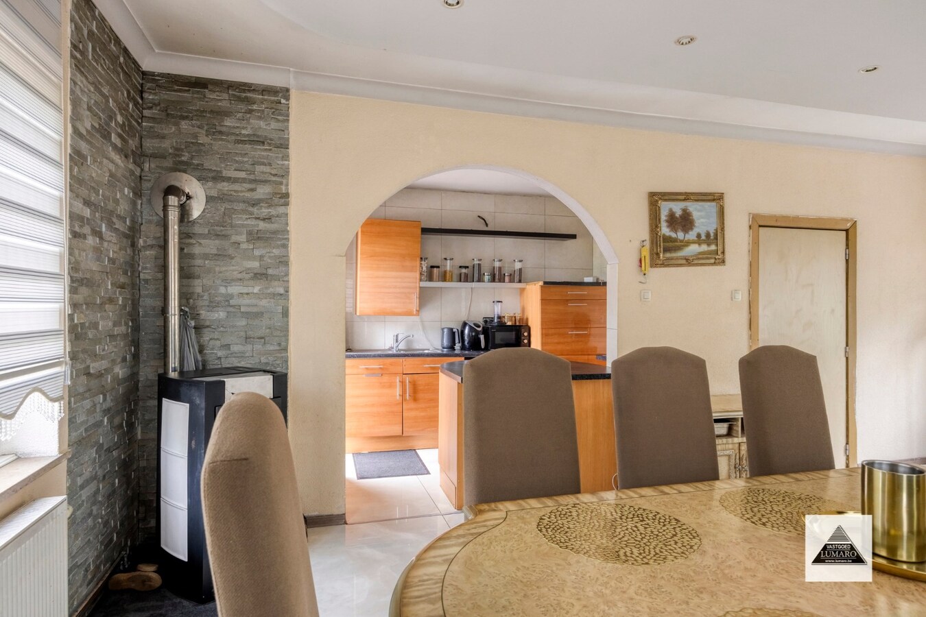 Villa / praktijk / BenB/ kamerwonen /... - Koolmijnlaan 11, Houthalen - perceel 2.700 m². 