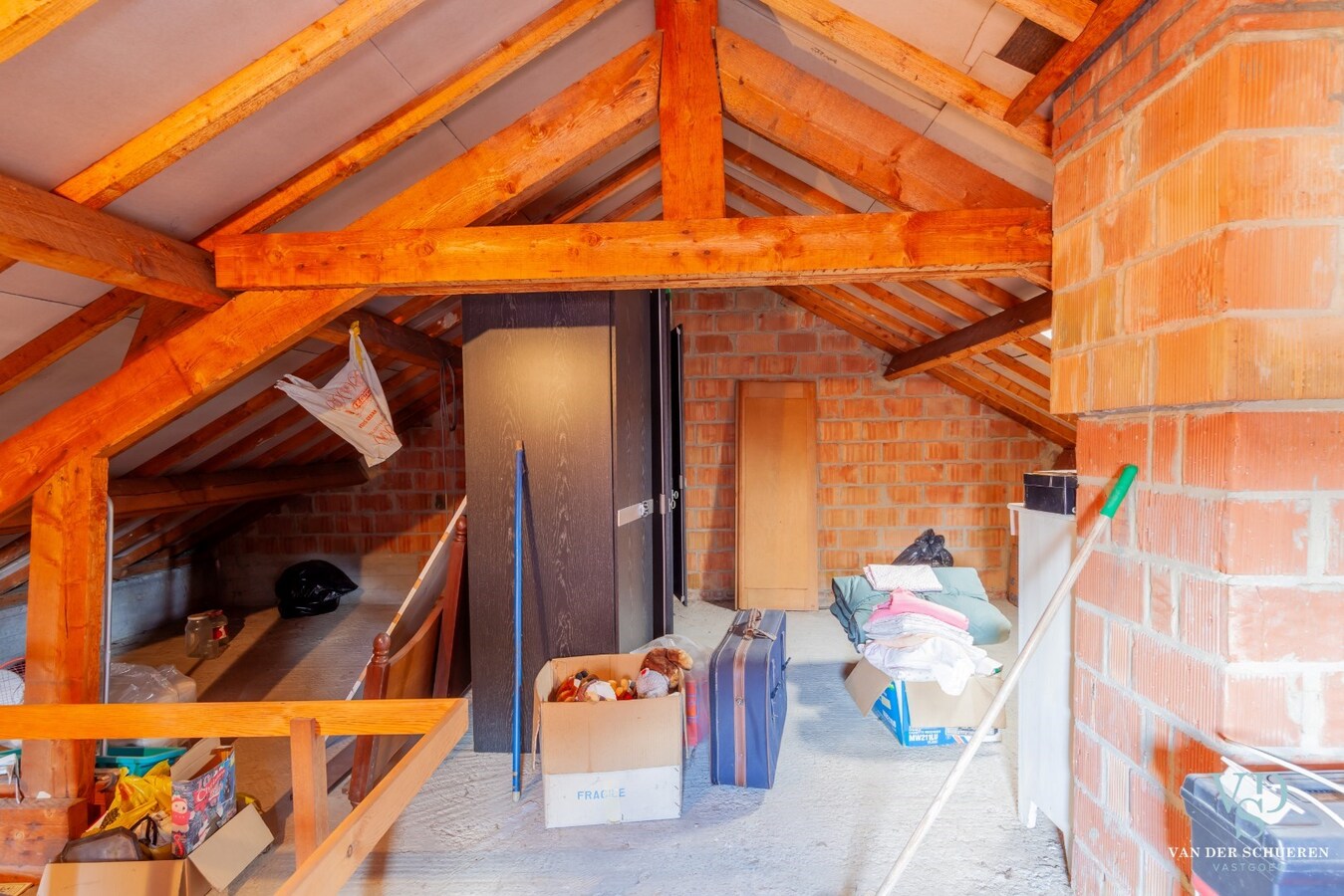 Degelijke Half Open Bebouwing 