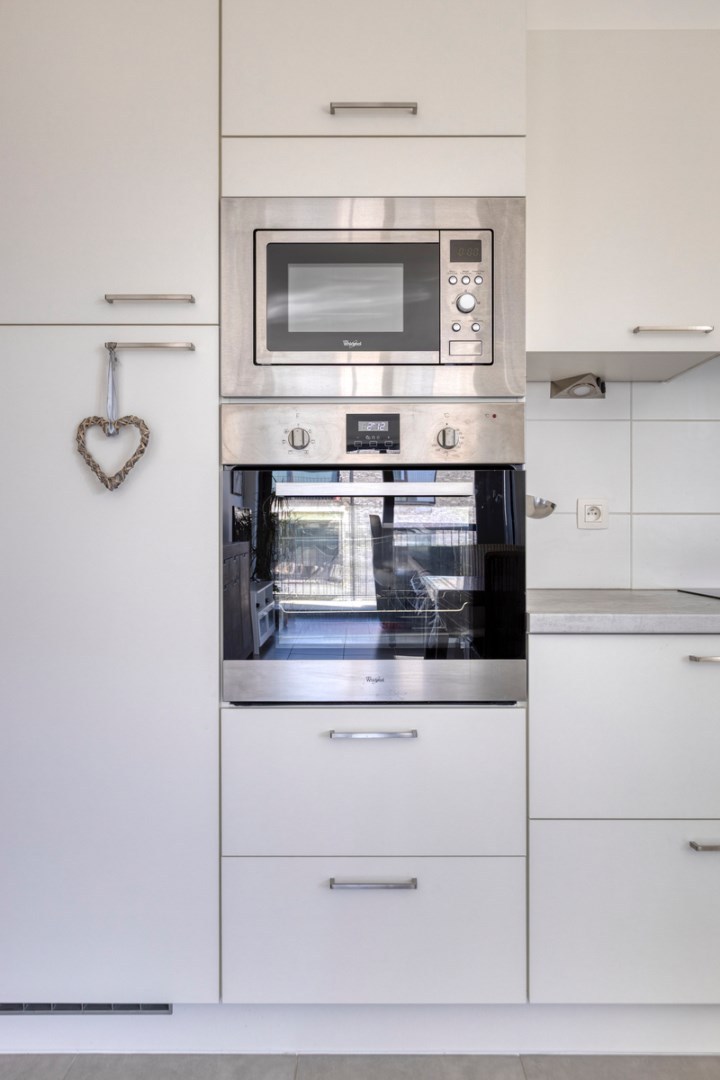 Instapklaar appartement, aangename omgeving randstad Tongeren 