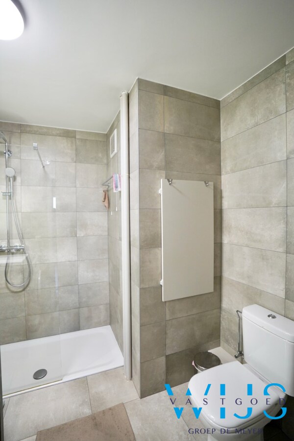 Instapklaar lichtrijk appartement te GENT 