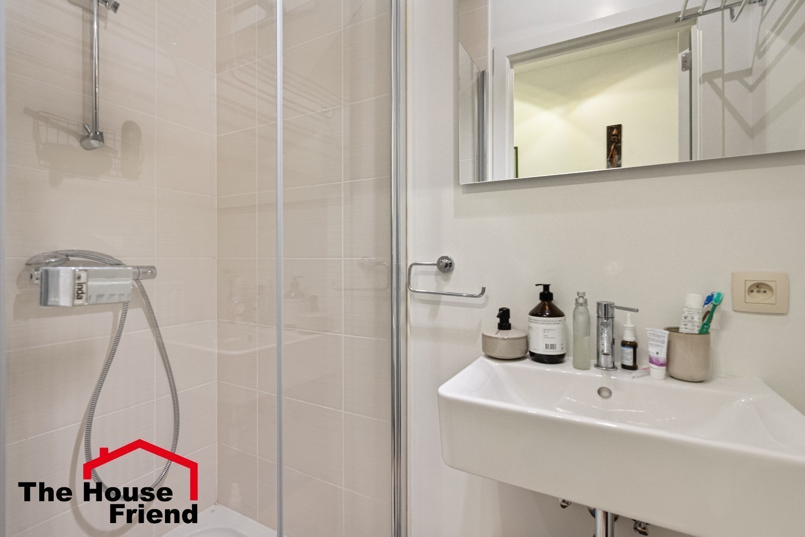 Zeer ruim penthouse met groot terras 