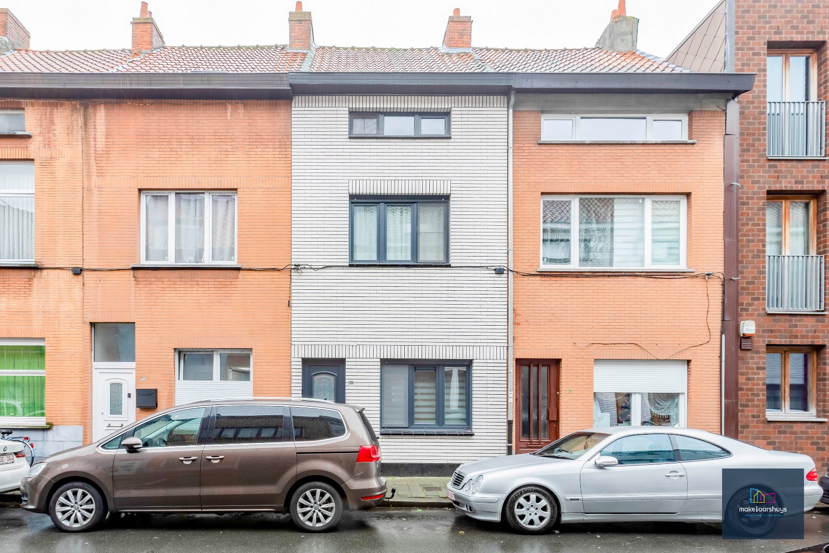 Woning met 4 slaapkamers en koer nabij centrum Gent 
