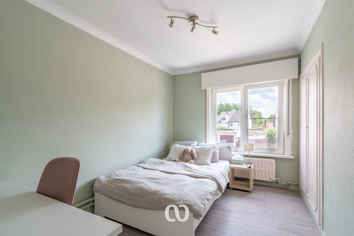 Ruime gerenoveerde woning met 4 slaapkamers in centrum Eine 