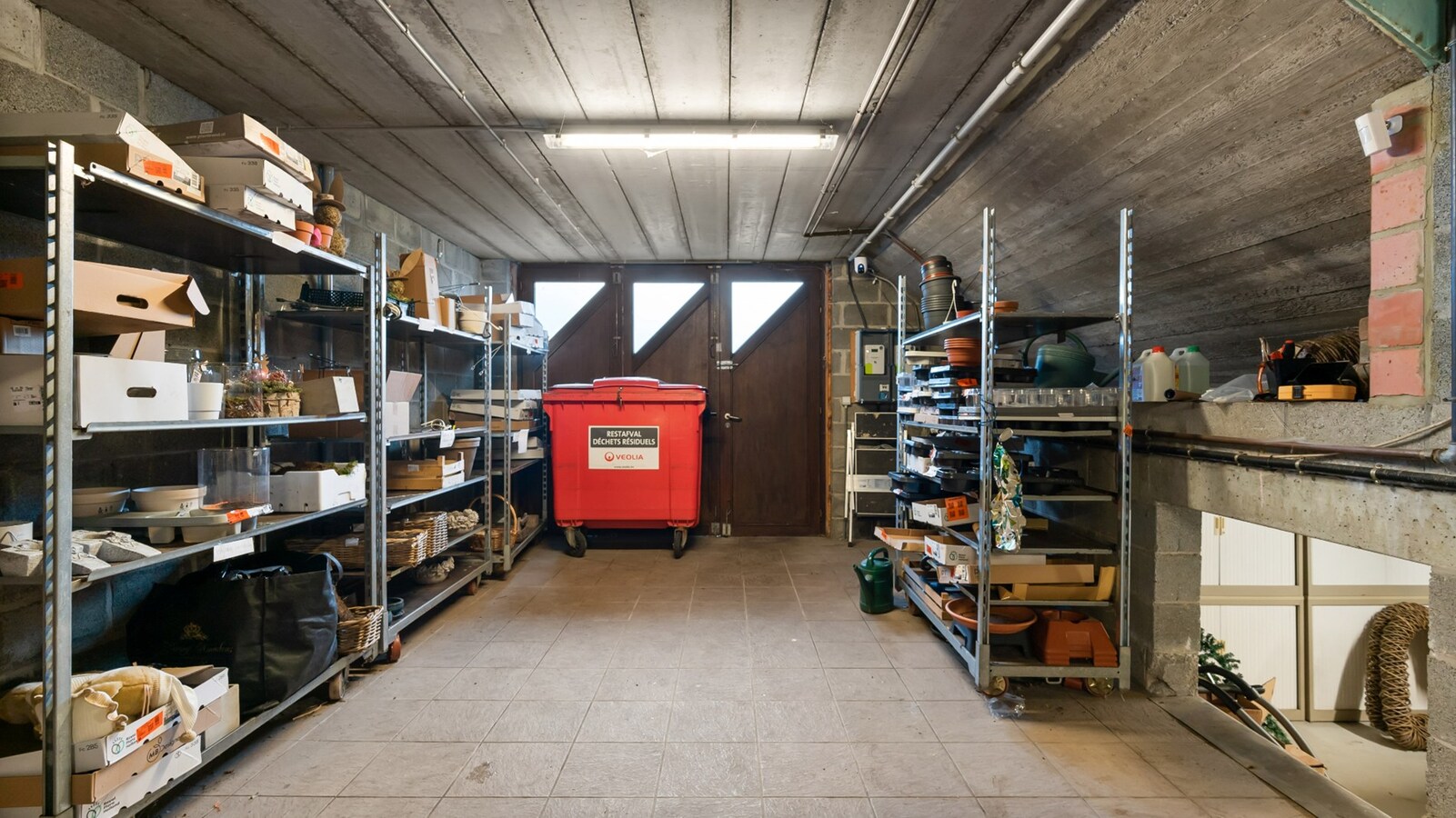 KESSEL-LO Handelspand + garage 