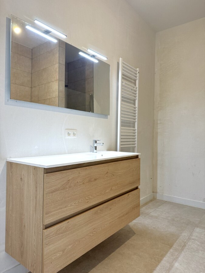 Benedenwoning te huur in Ravels