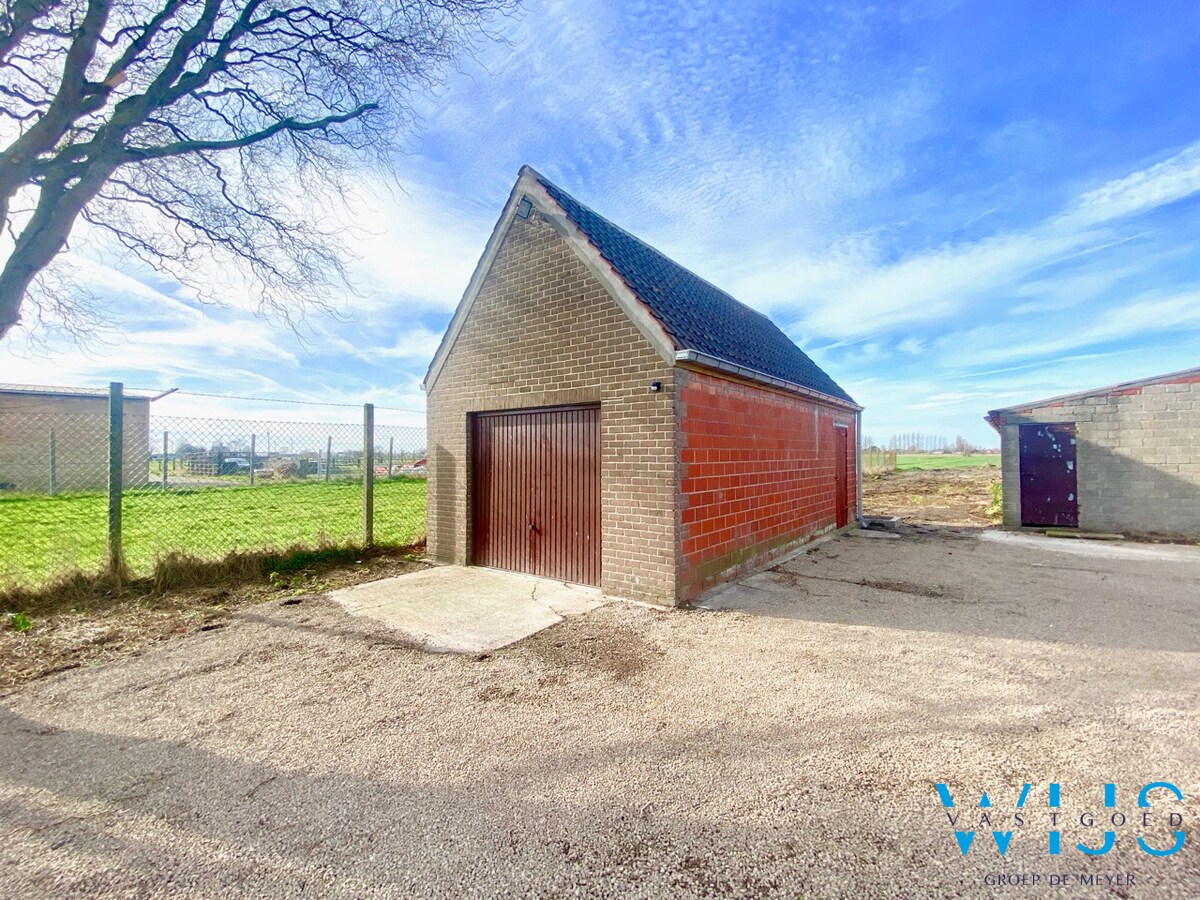 Centraal gelegen woonhuis met 4 slaapkamers te Kaprijke ! 