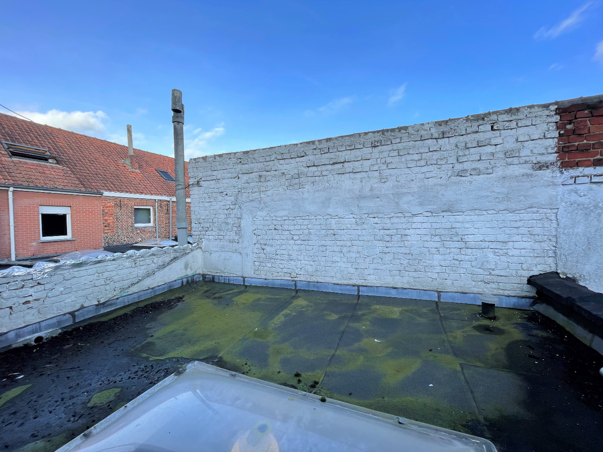 Rijwoning met 2 slaapkamers te centrum Roeselare 