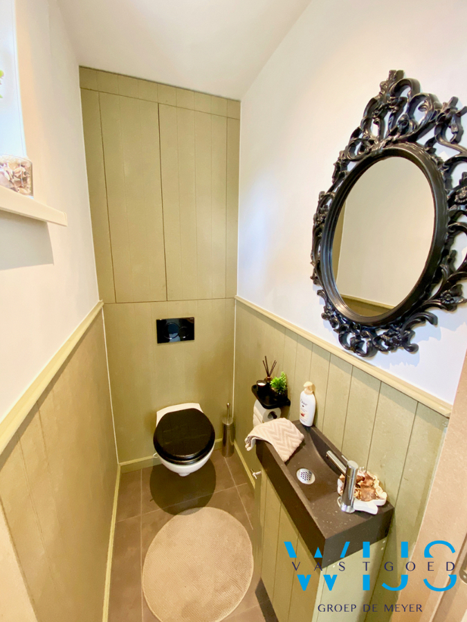 Instapklare gezinswoning met ZUIDgerichte tuin te Evergem! 