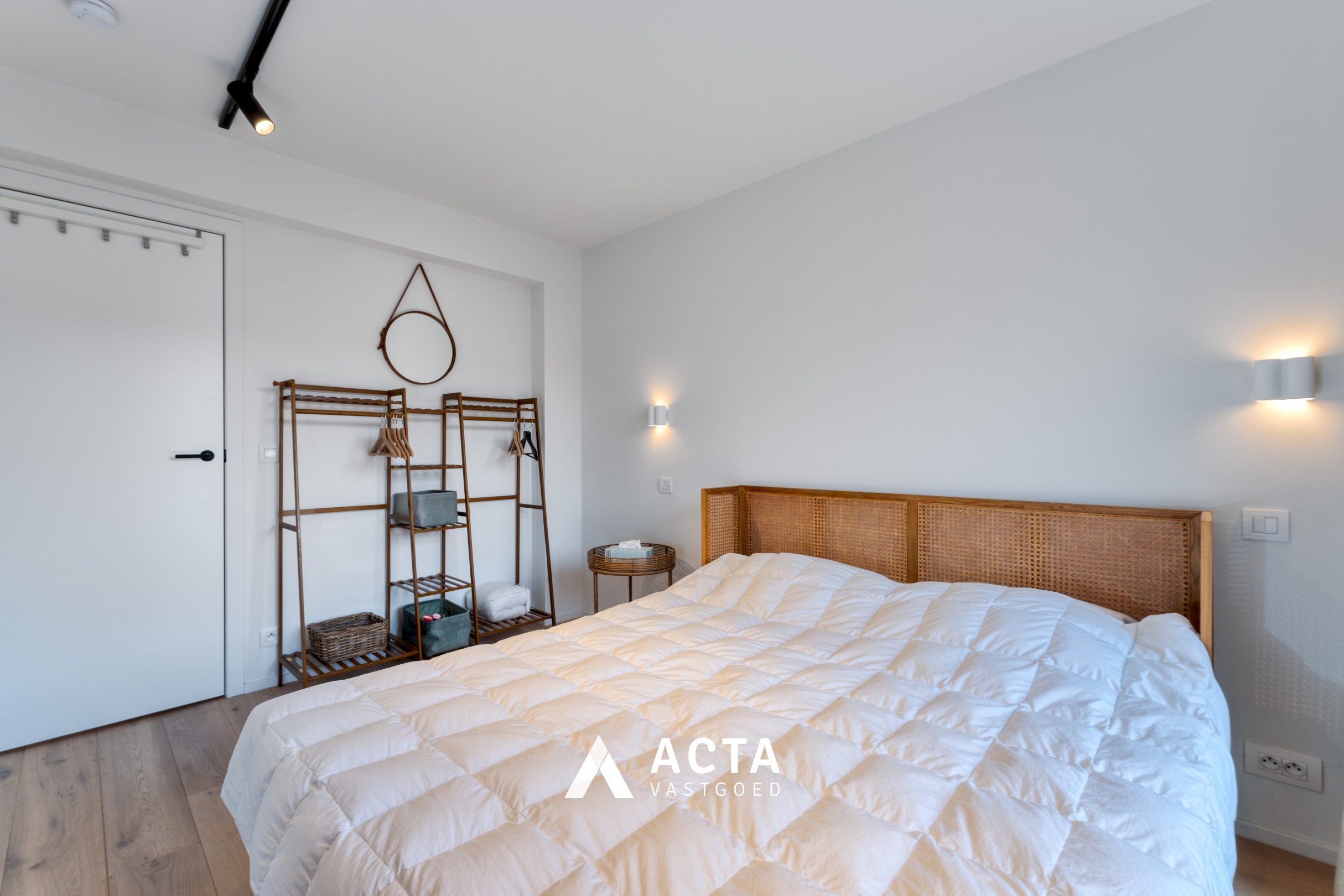 Instapklaar appartement met 2 slaapkamers in centrum Oostende 