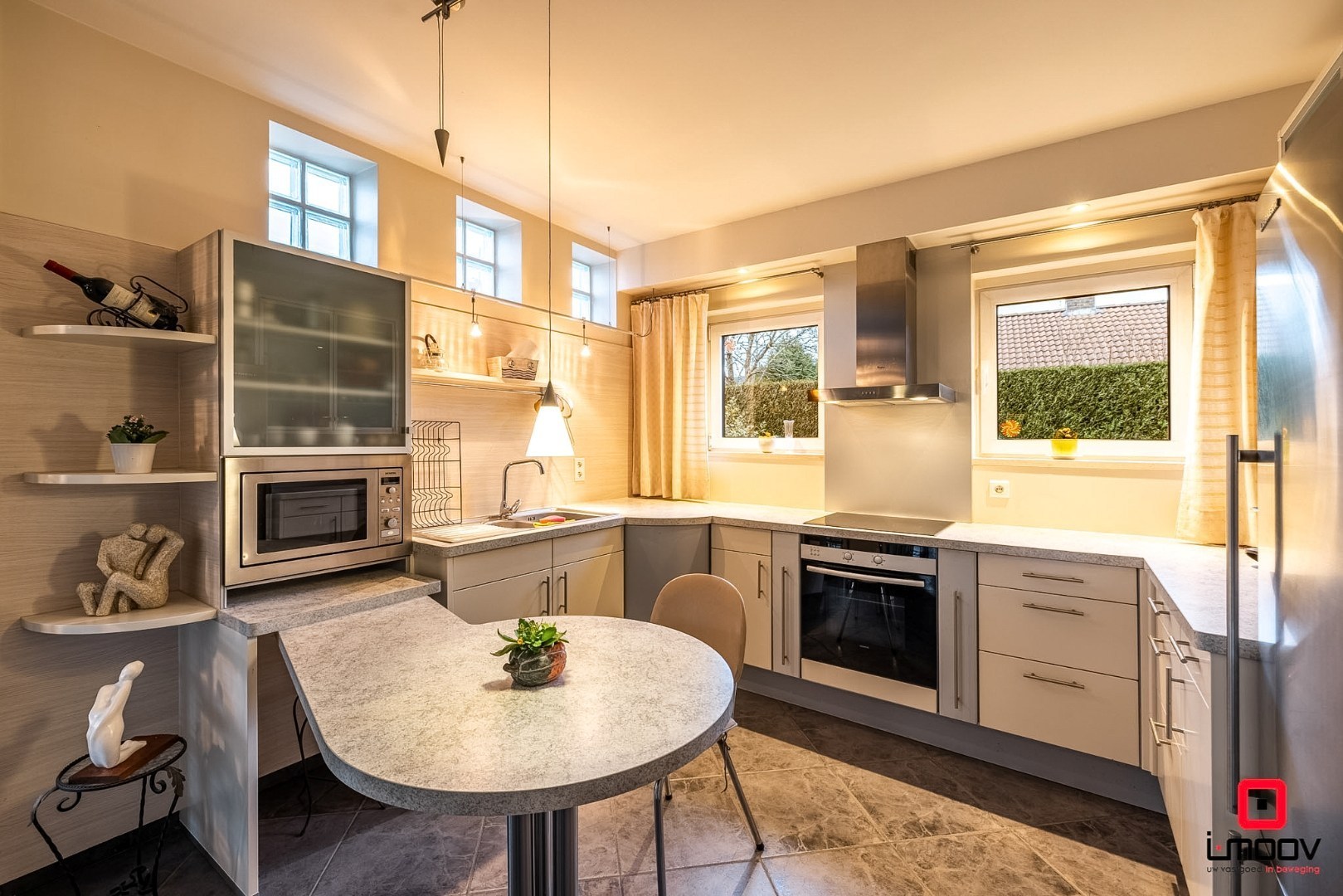 Ruime, instapklare open bebouwing in residentiële wijk te Oostakker 