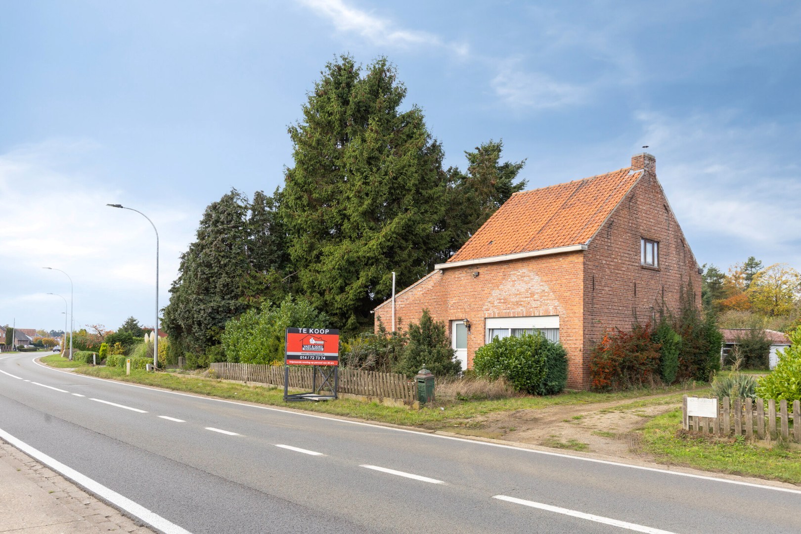 Te renoveren woning op een ruim perceel van 3600 m² nabij Meerhout-centrum 