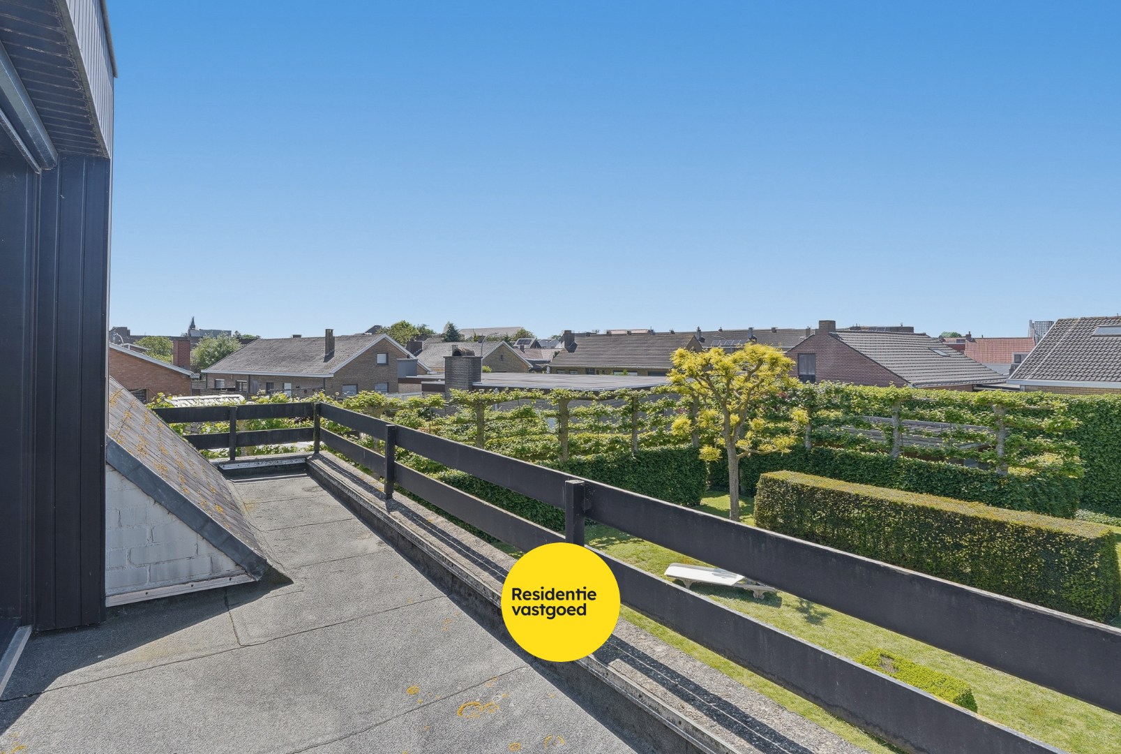 Alleenstaande woning met zonnige tuin op 980 m² 