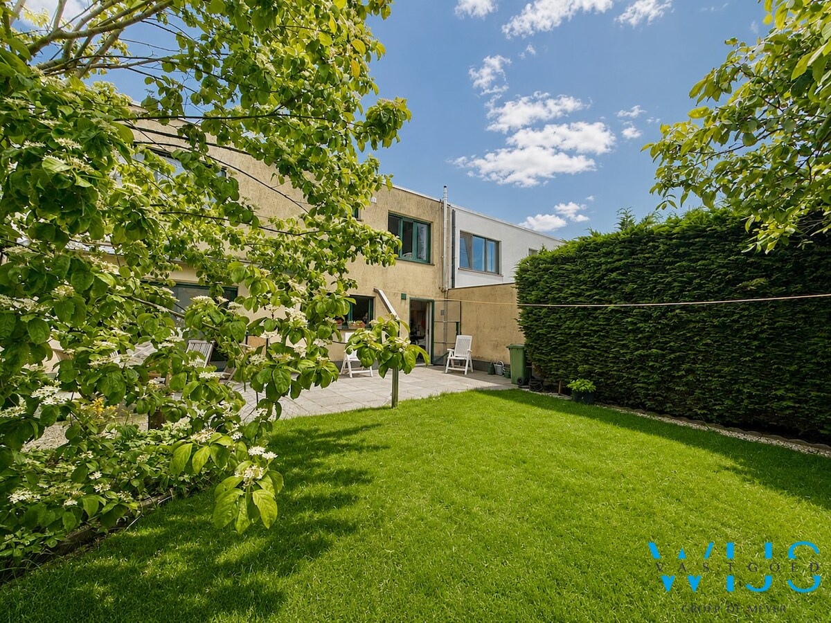 Tof woonhuis op TOPlocatie te Sleidinge ! 
