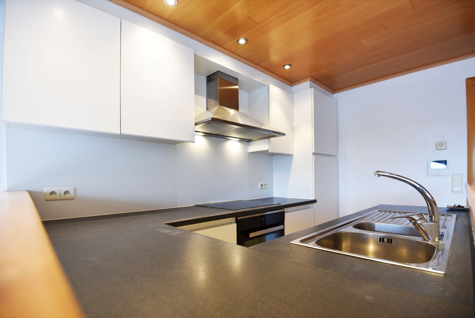 Appartement met 2 slaapkamers en garage te Kaprijke 