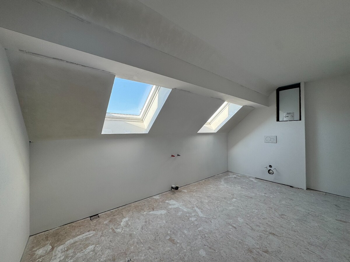 Karaktervolle herenwoning in Belle-Epoquestijl vlakbij zee en strand te Heist. 