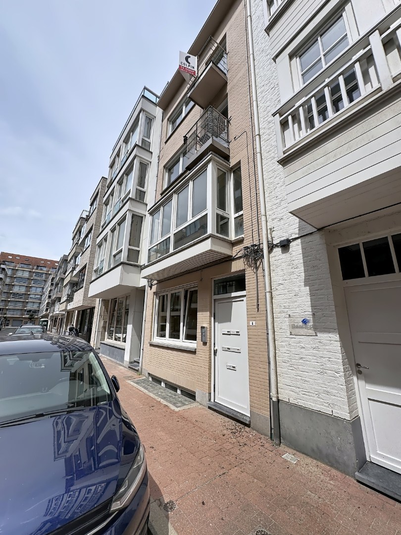 Prima gelegen appartement met volwaardige slaapkamer en slaaphoek 