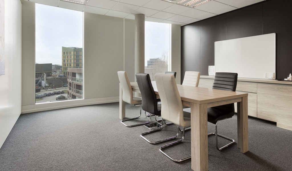 Recent kantoorgebouw te koop op topligging in Gent