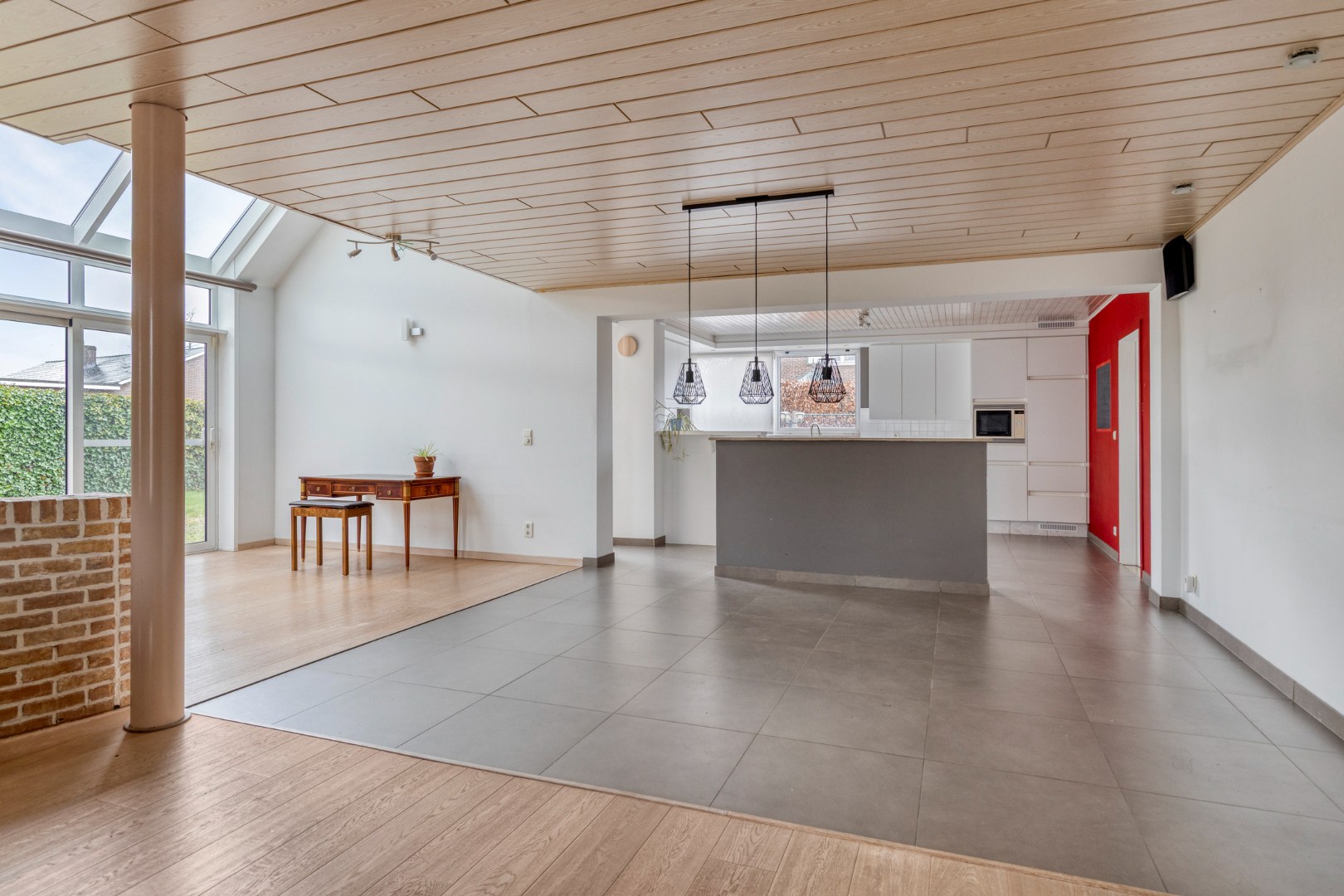 Uitzonderlijke villa met 4 slpk. nabij Geel-Centrum 