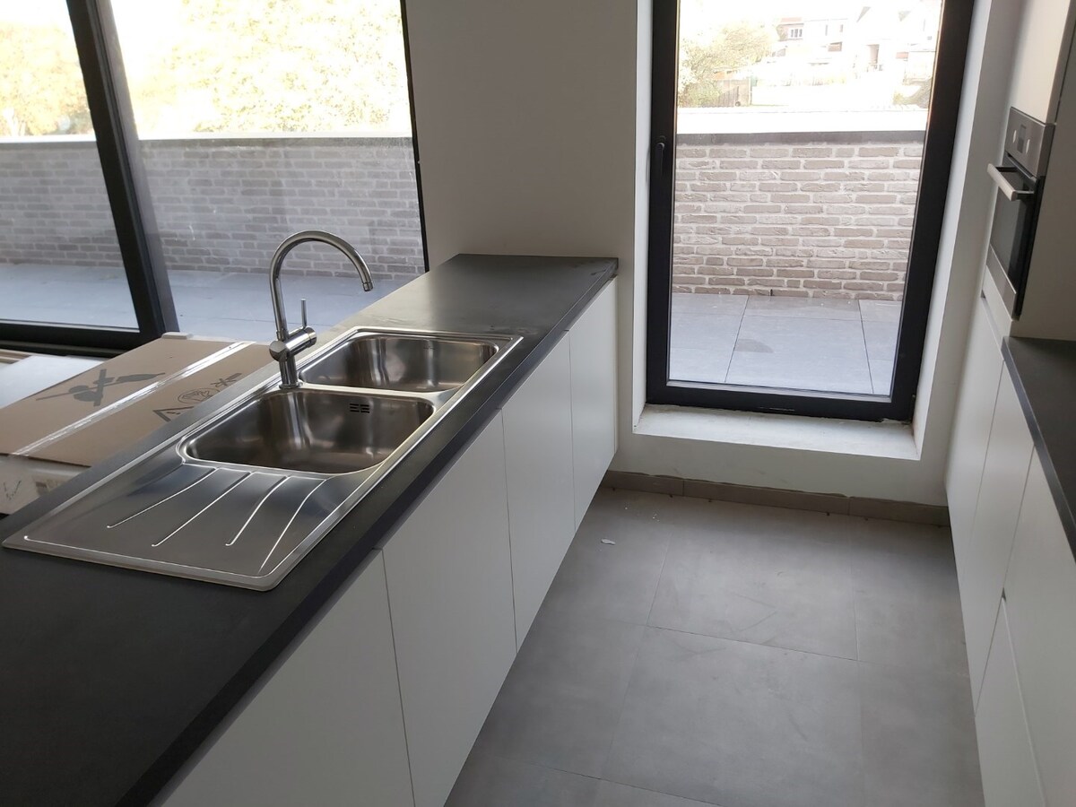 Prachtig, ruim appartement (nieuwbouw). 