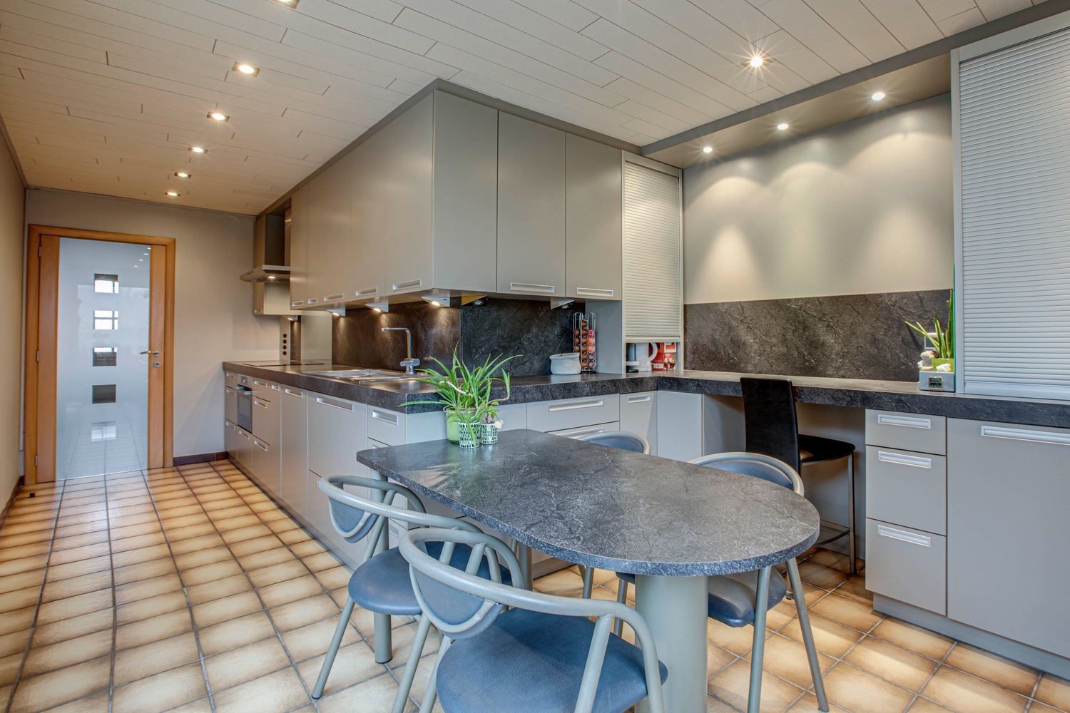 Instapklare woning met 2 slpks, tuin op 6a en 6ca Herzele(Borsbeke) 