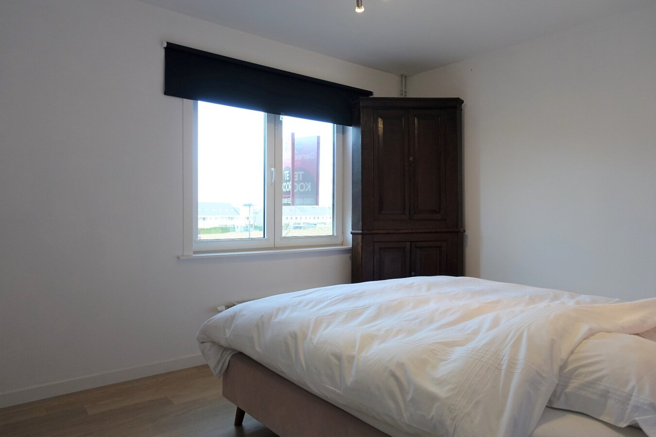 Gerenoveerde rijwoning met 3 slaapkamers en tuin 