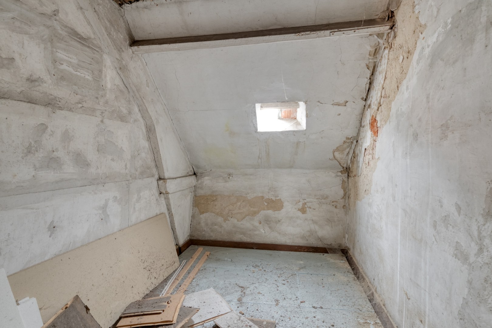 Charmante stadswoning met 5 slpk. in centrum Geel 