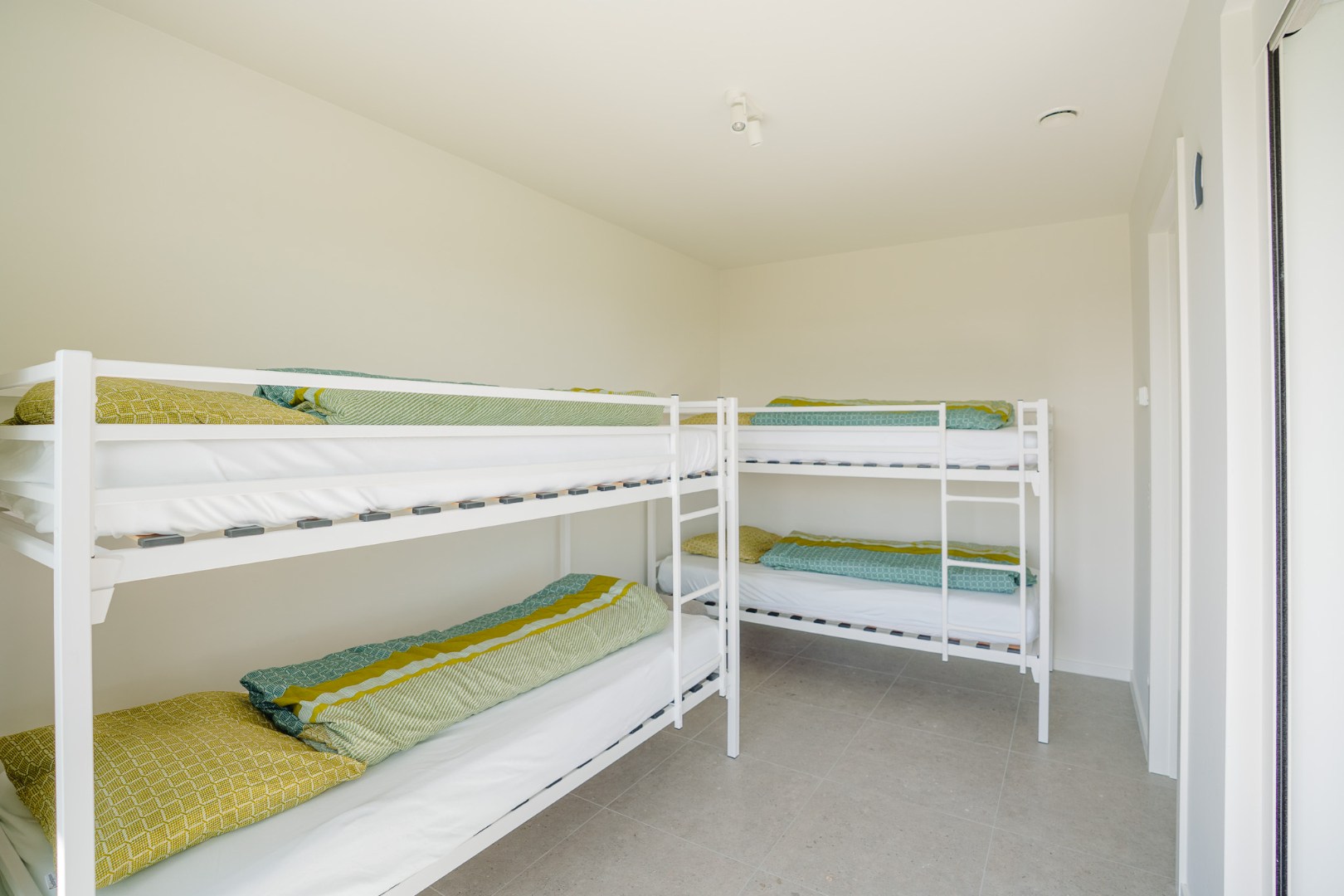 HIGH END 3 SLPK APP - TERRAS - ZICHT OP GOLF 