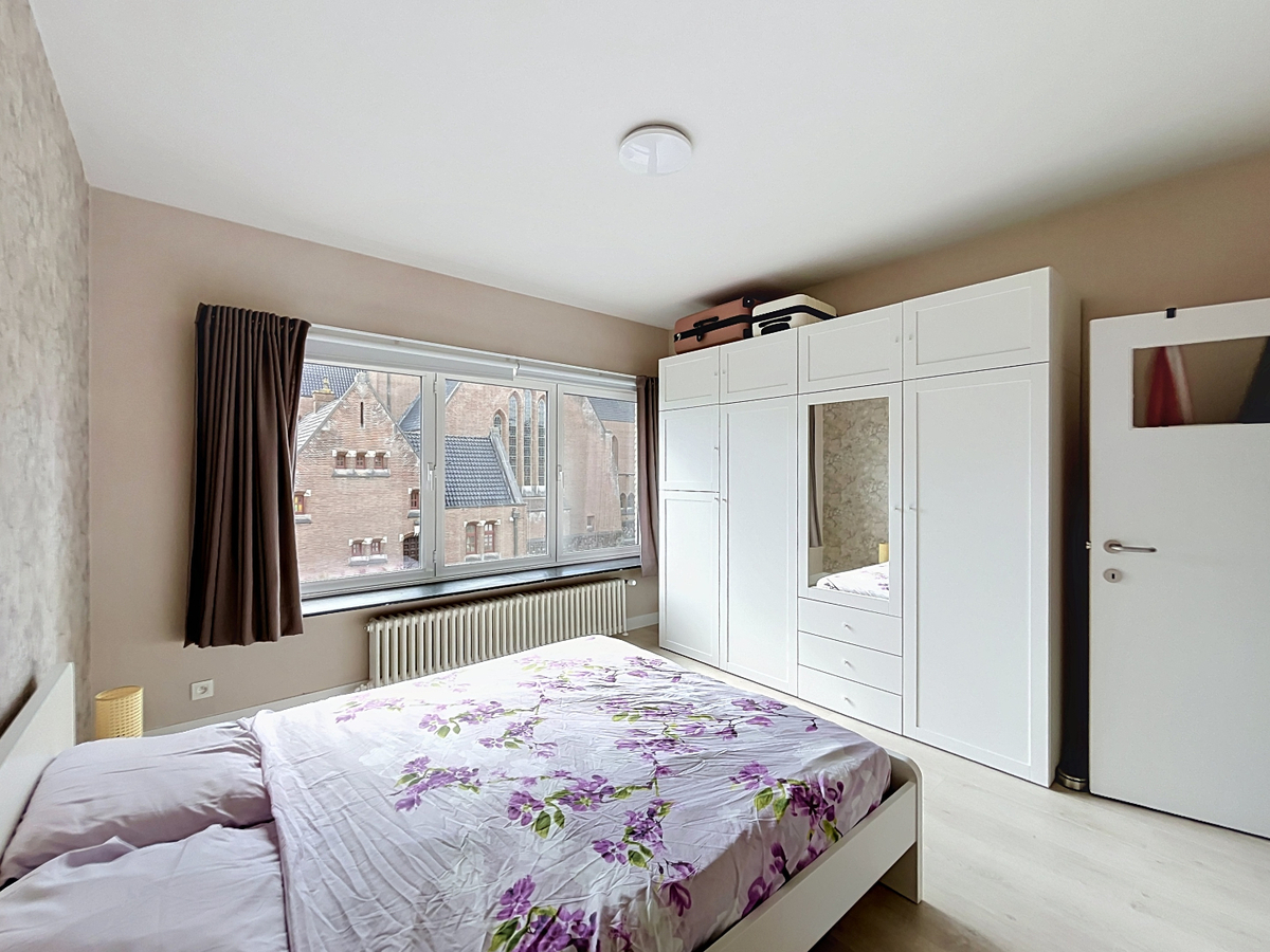 Topappartement met 2 slaapkamers centrum Zottegem/ station 