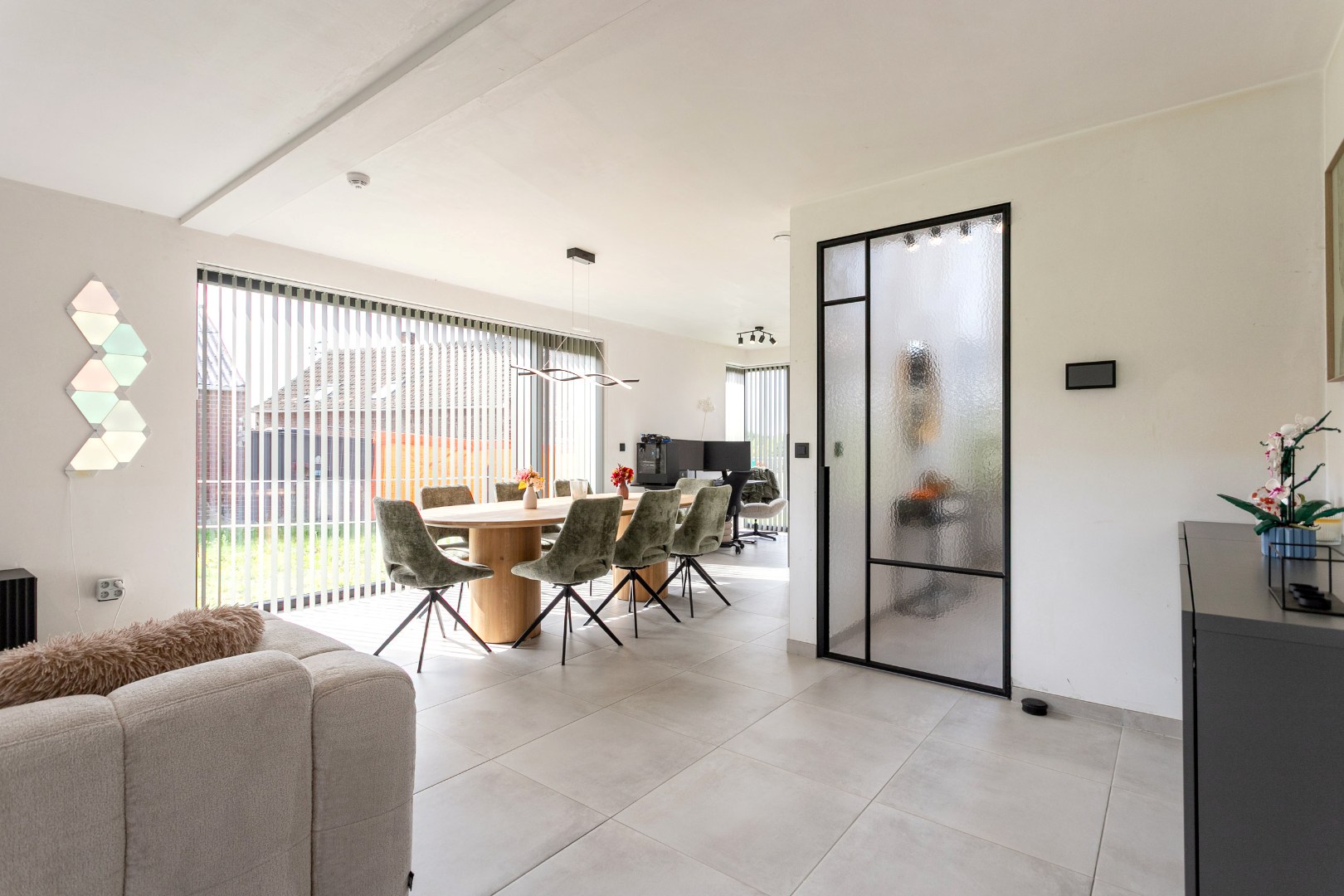 Recente woning (EPC A) met 3 slpks, garage en tuin op 7are 
