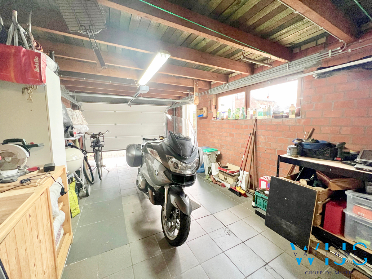 Zeer ruime HOB op een perceel van 934m2 te Evergem ! 