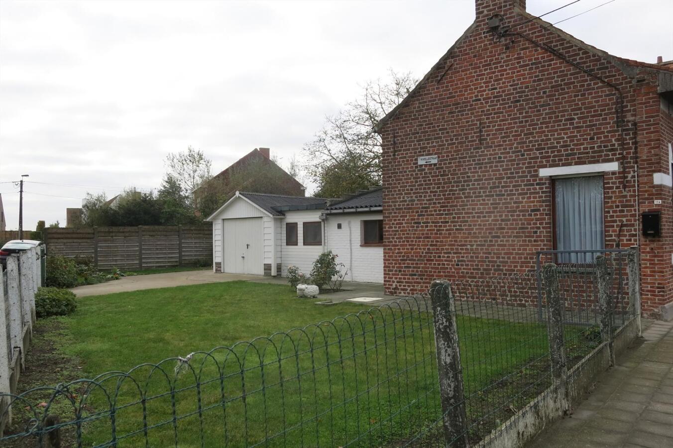 Charmante hoekwoning met open zicht 