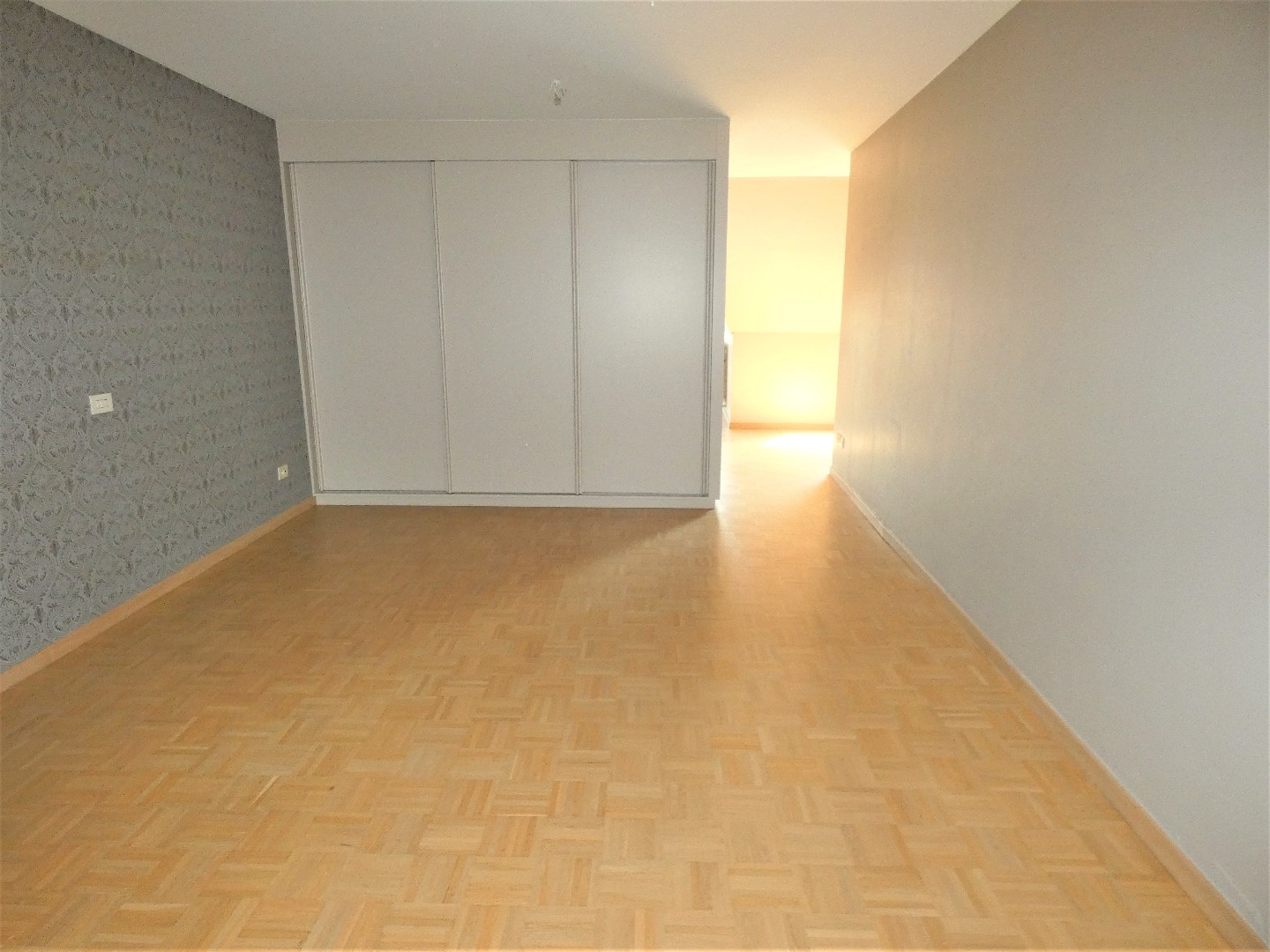 Slaapkamer 3 (met terras en dressing)