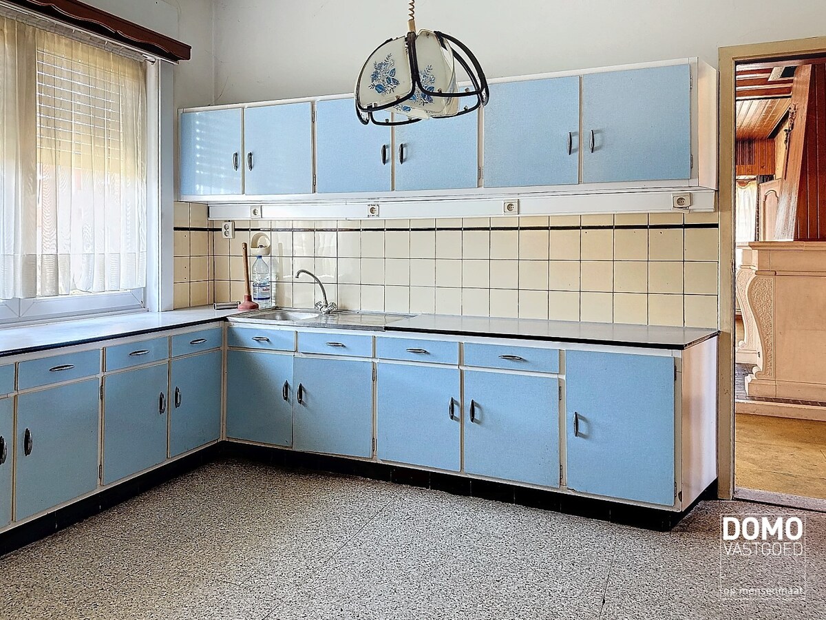 Te renoveren karaktervolle open bebouwing met tuin - mogelijkheid tot creëren extra half open bebouwing 