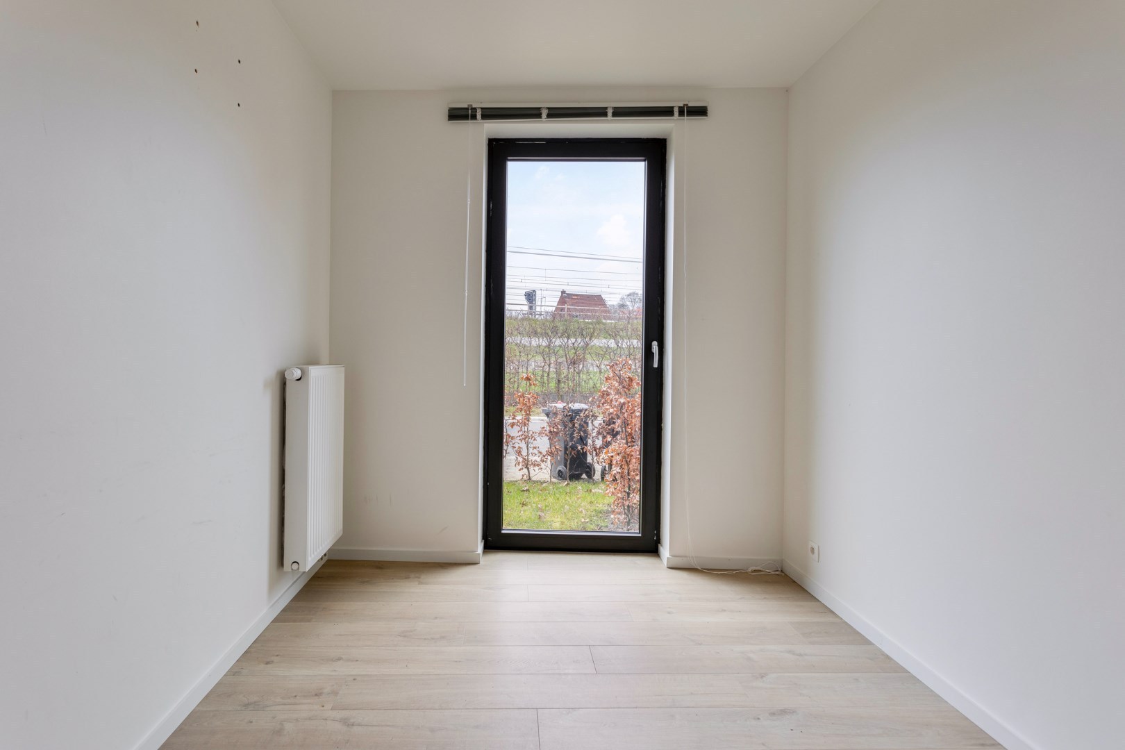 Lichtrijk nieuwbouwappartement met 3 slaapkamers, tuin, terras, kelderberging en 2 autostaanplaatsen - EPC 36 kWh/m² -bewoonbare opp. 115 m² 