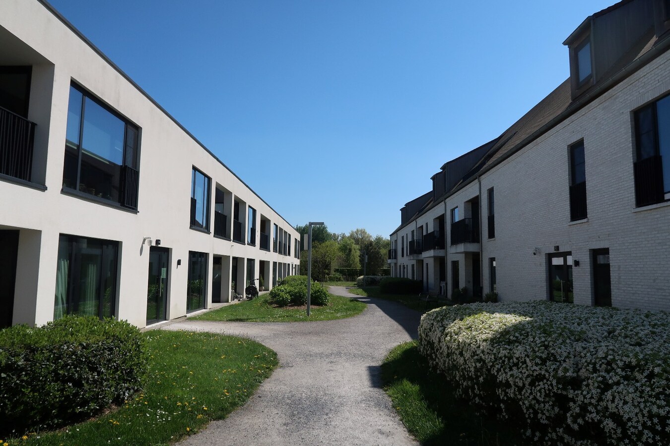 Te koop - Service Flat - Varsenare