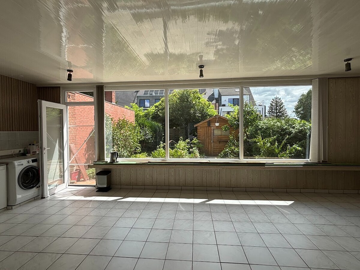 Instapklare energiezuinige huurwoning met 3 slaapkamers in hartje Sint-Antonius 