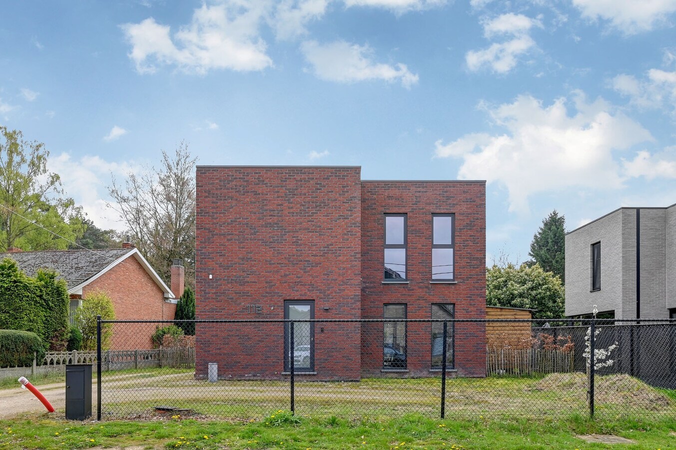 Energiezuinig instapklaar huis met 3 slaapkamers 