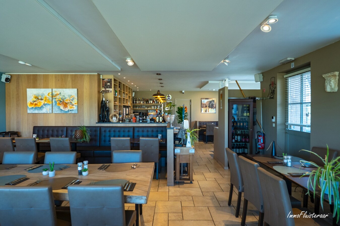 Unieke eigendom met paardenaccommodatie op 33.647 m² in Menen 