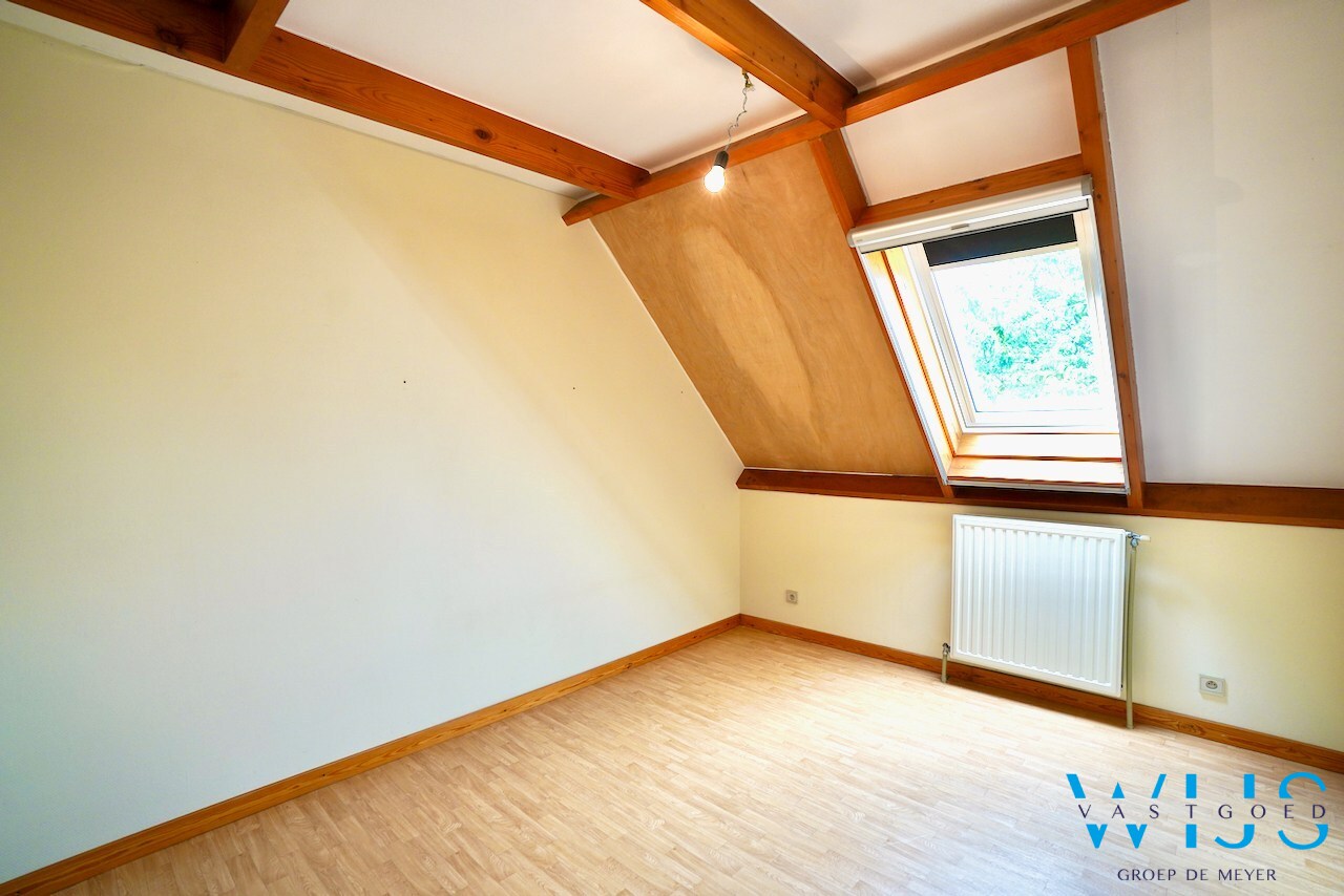 WIJS woonhuis op ideaal perceel van 738m² te Rieme ! 