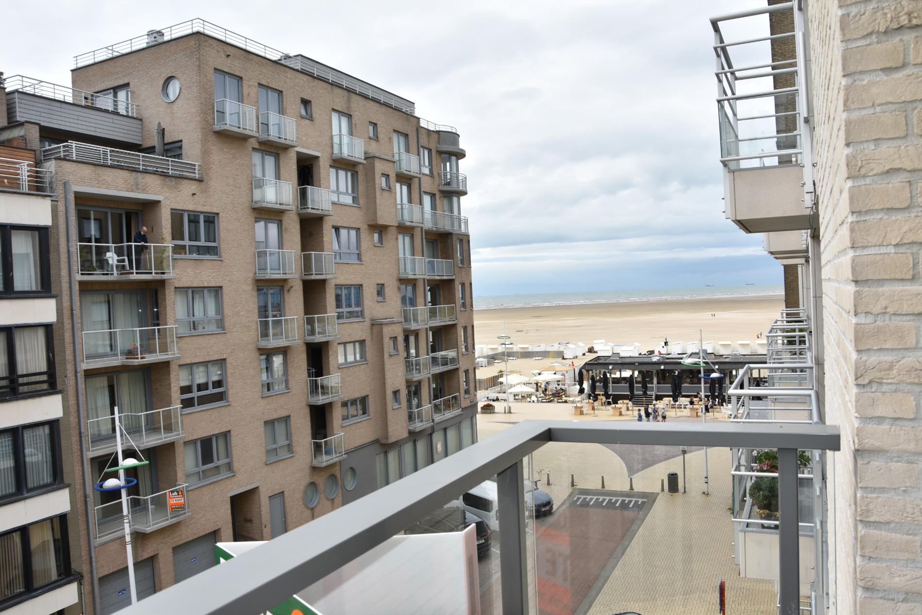 gemeubeld 2 slaapkamer appartement 