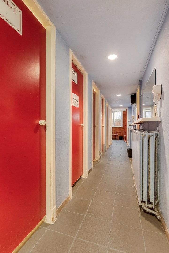 Handelspand van 792m² met tal van mogelijkheden in centrum Herentals 