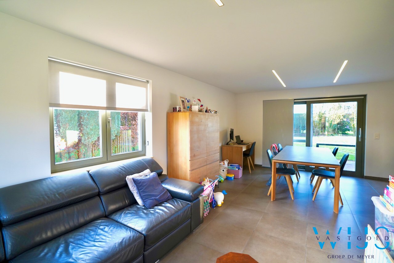 Tof woonhuis in een gekende woonwijk te Evergem 