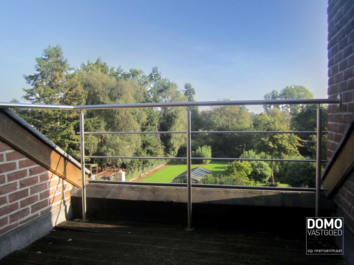 Appartement met 1 slaapkamer en parkeerplaats te huur in centrum Kuringen 