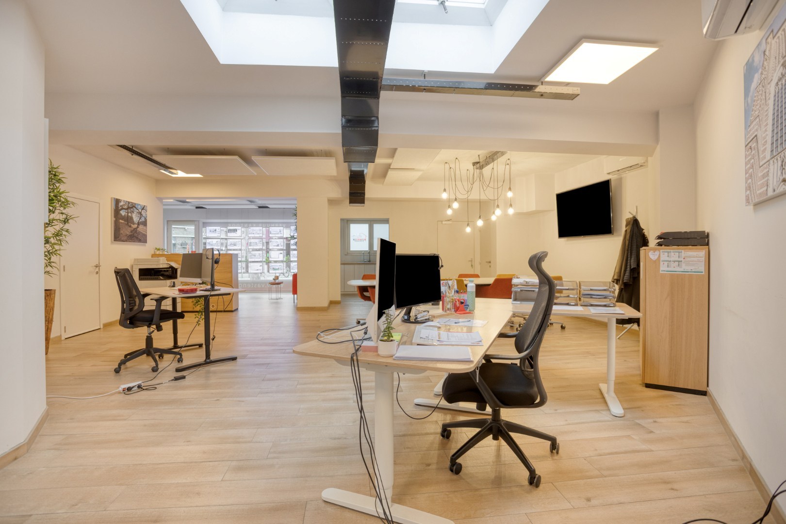 Handelspand (106 m2) op toplocatie in Geel 