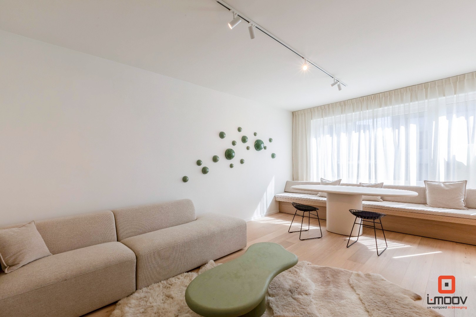 Luxueus tweeslaapkamer appartement met twee terrassen in hartje Oostende 