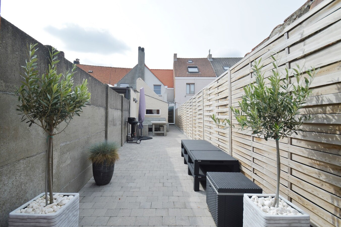 Gerenoveerde woning met knap terras - Heist 