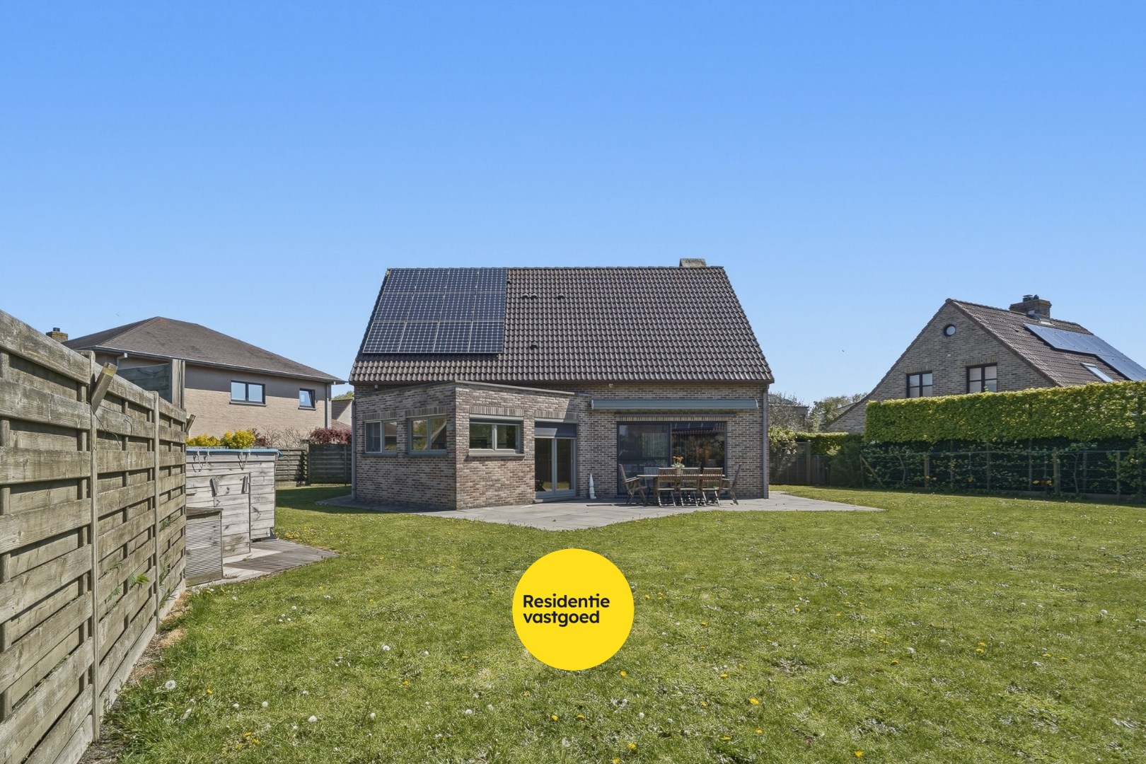 Ruime alleenstaande woning nabij zee en strand! 