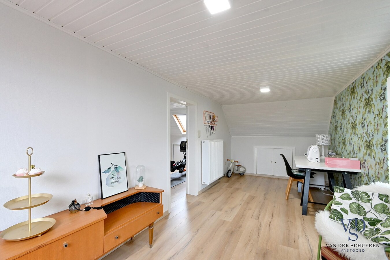 Tijdloze gezinswoning nabij de Schelde. 